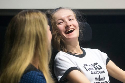 MIKAELA MACKENZIE / WINNIPEG FREE PRESS
Amy Hampton at a press conference announcing that a Manitoba human rights investigation supports her complaint that she was discriminated against in Winnipeg on Tuesday, Sept. 11, 2018.  
Winnipeg Free Press 2018.