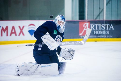 MIKAELA MACKENZIE / WINNIPEG FREE PRESS
Jets goalie Laurent Brossoit practices at the MTS Iceplex in Winnipeg on Wednesday, Sept. 12, 2018.  
Winnipeg Free Press 2018.