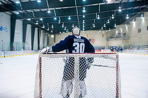 MIKAELA MACKENZIE / WINNIPEG FREE PRESS
Jets goalie Laurent Brossoit practices at the MTS Iceplex in Winnipeg on Wednesday, Sept. 12, 2018.  
Winnipeg Free Press 2018.