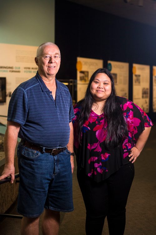 MIKAELA MACKENZIE / WINNIPEG FREE PRESS
Tom Lurvey (left) and Janine Orcullo, who both volunteer at the Manitoba Museum, pose at the museum in Winnipeg on Thursday, Sept. 13, 2018.  
Winnipeg Free Press 2018.