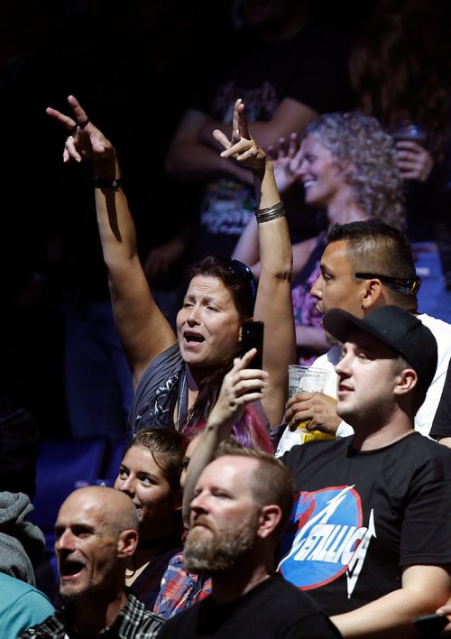 PHIL HOSSACK / WINNIPEG FREE PRESS -Metallica Fans at the Bell MTS Centre THursday. - Sept 13, 2018