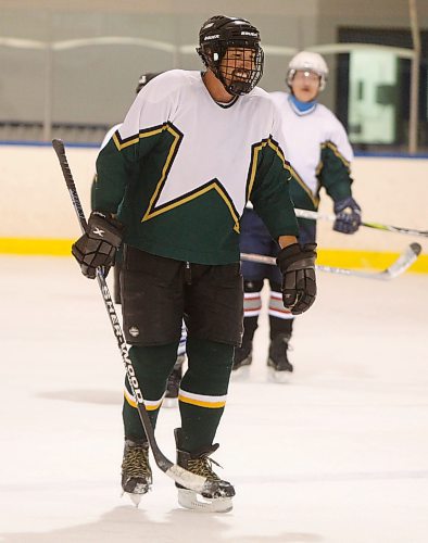 BORIS MINKEVICH / WINNIPEG FREE PRESS 090219 Beer league hockey. Fundraising story. Arial story.