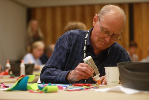 RUTH BONNEVILLE / WINNIPEG FREE PRESS 

Gary Quinton, 76, who has dementia, works on a new piece of art work involving felt while taking the Winnipeg Art Gallery's Art Therapy program, Thursday.



Description: story about a program at the WAG (Art to Inspire) for people with dementia and their caregivers. It's an innovative initiative offering leading-edge, community-based therapies that help people with Alzheimer's remain active and engaged in the world, providing crucial intellectual stimulation via art therapy. 


Story by Joel Schlesinger

September 13/18 
