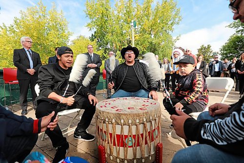 RUTH BONNEVILLE / WINNIPEG FREE PRESS 


The Government of Canada announces support for acquisition and repair of Churchill rail line by Arctic Gateway Group at press conference  held on the Forks historic bridge Friday.

Photo of Spirit Sands Singers and drummers from Swan Lake perform before press conference begins.  

Key players in attendance were:
MP Jim Carr (Minister of International Trade Diversification), Grand Chief Arlen Dumas, Fairfax President Paul Rivett, mayor of Churchill Mike Spence and AGT Food Inc. director of corporate affairs Omer Al-Katib. 

See Martin Cash story. 

September 14/18 
