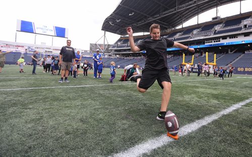 TREVOR HAGAN / WINNIPEG FREE PRESS
Colin Richardson, 13, at Fan Fest, Sunday, September 16, 2018.