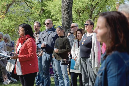 Canstar Community News Sept. 10 - Klinic Community Health hosted an event for World Suicide Prevention Day at Vimy Ridge Memorial Park on Sept. 10. (EVA WASNEY/CANSTAR COMMUNITY NEWS/METRO)