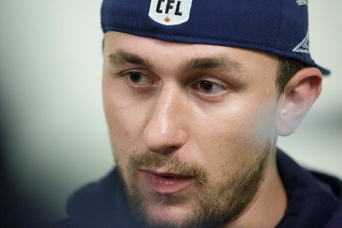 MIKE DEAL / WINNIPEG FREE PRESS
Montreal Alouettes starting quarterback Johnny Manziel talks to media after arriving at Investors Group Field Thursday afternoon.
180920 - Thursday, September 20, 2018.