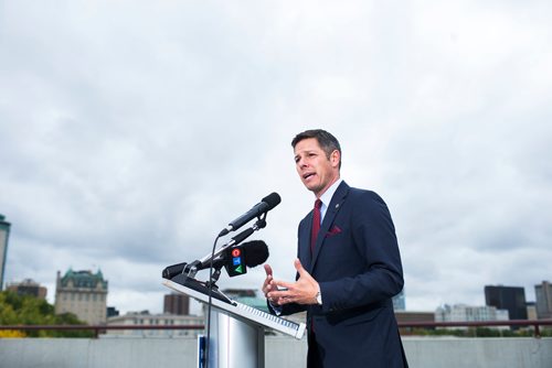 MIKAELA MACKENZIE / WINNIPEG FREE PRESS
Mayor Brian Bowman announces a commitment to establish a new Human Rights Committee of Council as well as develop a Newcomer Welcome and Inclusion Policy for the city in Winnipeg on Friday, Sept. 21, 2018.  Winnipeg Free Press 2018.