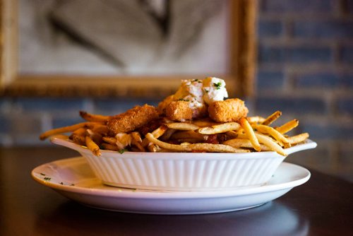 MIKAELA MACKENZIE / WINNIPEG FREE PRESS
The mozza stick lasagna poutine at Leopold's Tavern in South Osborne in Winnipeg on Tuesday, Sept. 25, 2018.  Winnipeg Free Press 2018.