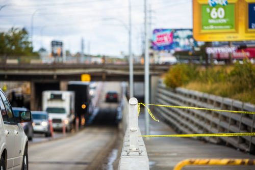 MIKAELA MACKENZIE / WINNIPEG FREE PRESS
The railway underpass at McPhillips and Logan, where a male was fatally assaulted, in Winnipeg on Tuesday, Sept. 25, 2018.  Winnipeg Free Press 2018.