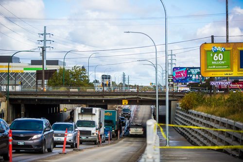 MIKAELA MACKENZIE / WINNIPEG FREE PRESS
The railway underpass at McPhillips and Logan, where a male was fatally assaulted, in Winnipeg on Tuesday, Sept. 25, 2018.  Winnipeg Free Press 2018.