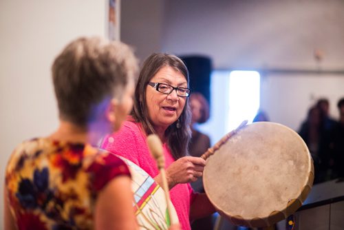 MIKAELA MACKENZIE / WINNIPEG FREE PRESS
Val Vint (right) and Darci Adam perform a drum song to celebrate the 2018 Culture Days theme #OnBeat at the Culture Days Manitoba and Nuit Blanche Winnipeg media launch in Winnipeg on Tuesday, Sept. 25, 2018.  Winnipeg Free Press 2018.