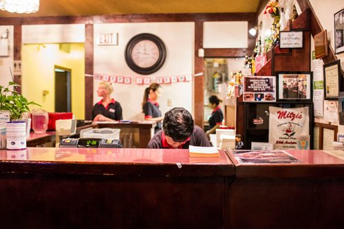 MIKAELA MACKENZIE / WINNIPEG FREE PRESS
Owner Shirley Eng at Mitzi's Chicken Finger Restaurant in Winnipeg on Wednesday, Sept. 26, 2018.  Winnipeg Free Press 2018.