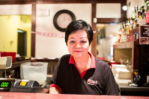 MIKAELA MACKENZIE / WINNIPEG FREE PRESS
Owner Shirley Eng at Mitzi's Chicken Finger Restaurant in Winnipeg on Wednesday, Sept. 26, 2018.  Winnipeg Free Press 2018.