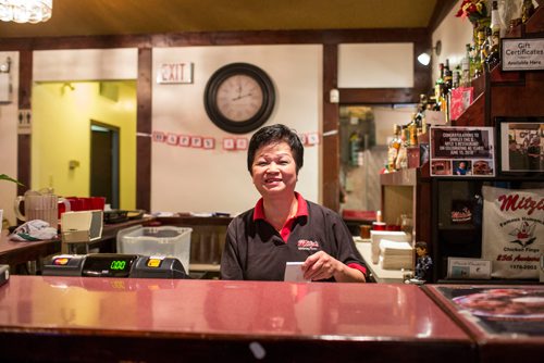 MIKAELA MACKENZIE / WINNIPEG FREE PRESS
Owner Shirley Eng at Mitzi's Chicken Finger Restaurant in Winnipeg on Wednesday, Sept. 26, 2018.  Winnipeg Free Press 2018.