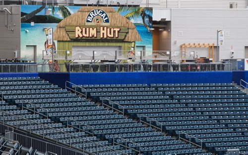 MIKE DEAL / WINNIPEG FREE PRESS
Views of the inside of Investors Group Field Wednesday morning.
180926 - Wednesday, September 26, 2018.