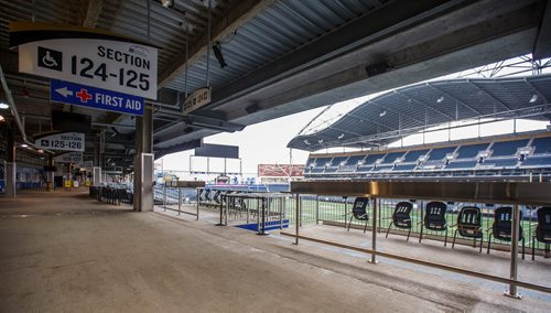 MIKE DEAL / WINNIPEG FREE PRESS
Views of the inside of Investors Group Field Wednesday morning.
180926 - Wednesday, September 26, 2018.