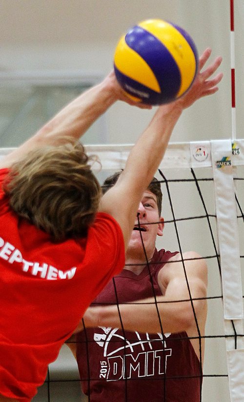 PHIL HOSSACK / WINNIPEG FREE PRESS - U of W hitter Daniel Thiessen at the team workout Wednesday.  - Sept 26, 2018