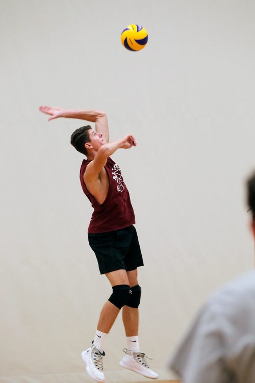 PHIL HOSSACK / WINNIPEG FREE PRESS - U of W hitter Daniel Thiessen at the team workout Wednesday.  - Sept 26, 2018