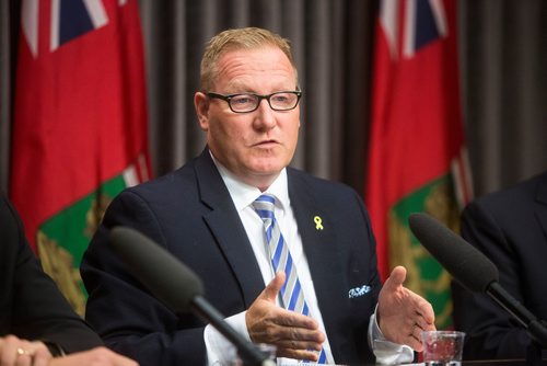 MIKAELA MACKENZIE / WINNIPEG FREE PRESS
Finance Minister Scott Fielding speaks to the media about the newly released public accounts at the Manitoba Legislative Building in Winnipeg on Friday, Sept. 28, 2018.  Winnipeg Free Press 2018.