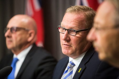 MIKAELA MACKENZIE / WINNIPEG FREE PRESS
Finance Minister Scott Fielding speaks to the media about the newly released public accounts at the Manitoba Legislative Building in Winnipeg on Friday, Sept. 28, 2018.  Winnipeg Free Press 2018.