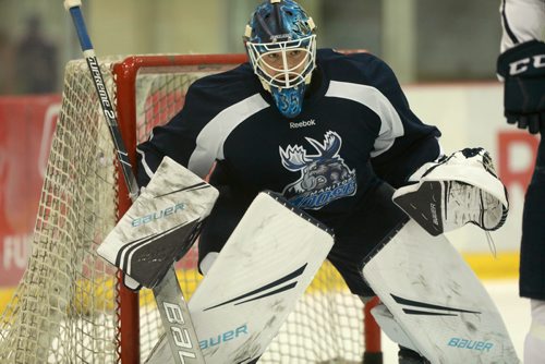 RUTH BONNEVILLE / WINNIPEG FREE PRESS

Moose Goalie, Ken Appleby #35, during practice at MTSBell Iceplex Friday.


Sept 27, 2018