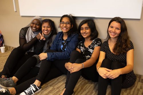 JEN DOERKSEN/WINNIPEG FREE PRESS

(From left to right) Volunteers Amisa Madaraka, Jessalie Macam, Khushi Jariwala, and Sareeha Salim help health educator Sarah Martens run the Teen Talk Peer Support program offered by the Sexuality Education Resource Centre. Friday, September 28, 2018.