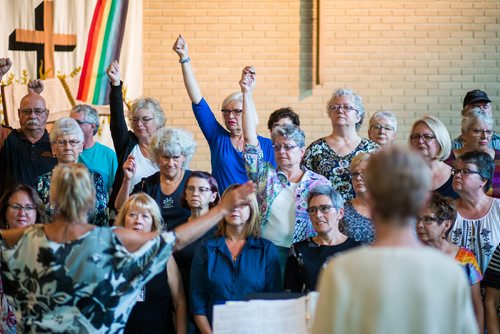 MIKAELA MACKENZIE / WINNIPEG FREE PRESS
The Sisters of the Holy Rock rehearse at the John Black Memorial United Church in Winnipeg on Tuesday, Sept. 4, 2018. 
Winnipeg Free Press 2018.