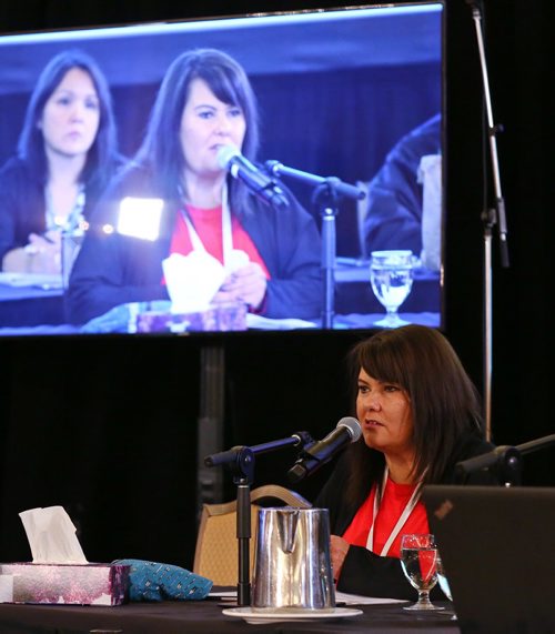 MIKE DEAL / WINNIPEG FREE PRESS
Cora Morgan, First Nations Family Advocate with the AMC testifies during the National Inquiry into Missing and Murdered Indigenous Women and Girls being held at the Fort Garry Hotel Monday.
181001 - Monday, October 1, 2018