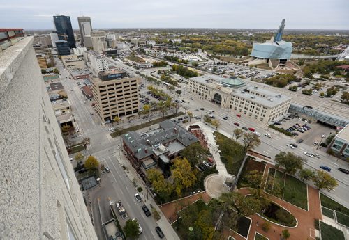 TREVOR HAGAN / WINNIPEG FREE PRESS
Portage and Main, The CMHR, VIA Station and Upper Fort Garry, as seen from Prairie 360, Monday, October 1, 2018.