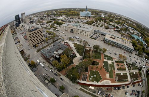 TREVOR HAGAN / WINNIPEG FREE PRESS
Portage and Main, the CMHR, VIA Station, the Forks and Upper Fort Garry, as seen from Prairie 360, Monday, October 1, 2018.
