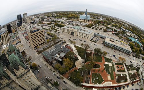 TREVOR HAGAN / WINNIPEG FREE PRESS
Portage and Main, the CMHR, VIA Station, the Forks and Upper Fort Garry, as seen from Prairie 360, Monday, October 1, 2018.
