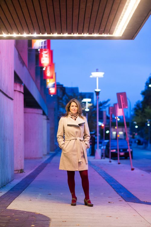 MIKAELA MACKENZIE / WINNIPEG FREE PRESS
Kelly Thornton, the new director of the Royal Manitoba Theatre Company, poses outside the theatre in Winnipeg on Tuesday, Oct. 2, 2018.  Winnipeg Free Press 2018.