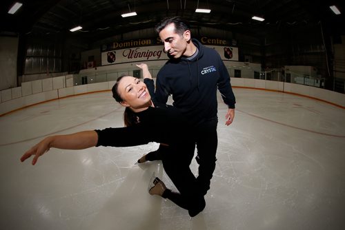 JOHN WOODS / WINNIPEG FREE PRESS
Local skater and Cirque du Soleil performer Robin Johnstone and her skating partner and husband Andy Buchanan had a homecoming of sorts as they skated at the Winnipeg Winter Club, her home ice, prior to their Circue du Soleil show Crystal Tuesday, October 2, 2018.