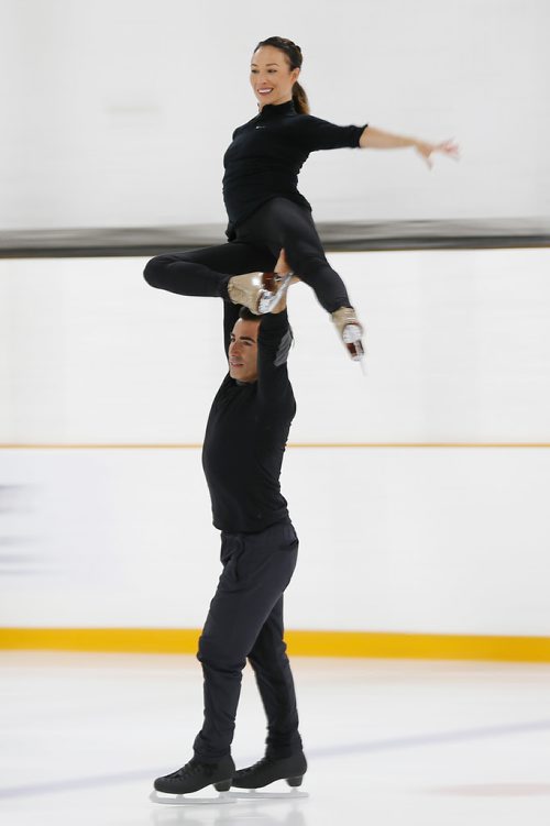 JOHN WOODS / WINNIPEG FREE PRESS
Local skater and Cirque du Soleil performer Robin Johnstone and her skating partner and husband Andy Buchanan had a homecoming of sorts as she skated at the Winnipeg Winter Club, her home ice, prior to their Circue du Soleil show Crystal Tuesday, October 2, 2018.