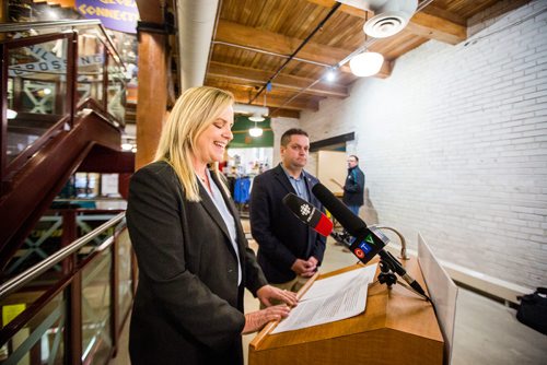 MIKAELA MACKENZIE / WINNIPEG FREE PRESS
Mayoral candidate Jenny Motkaluk makes a campaign announcement about inclusivity among the mayor and councillors at Johnston Terminal in Winnipeg on Wednesday, Oct. 3, 2018.  Winnipeg Free Press 2018.