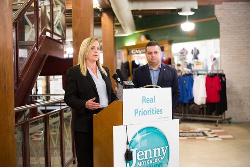 MIKAELA MACKENZIE / WINNIPEG FREE PRESS
Mayoral candidate Jenny Motkaluk makes a campaign announcement about inclusivity among the mayor and councillors at Johnston Terminal in Winnipeg on Wednesday, Oct. 3, 2018.  Winnipeg Free Press 2018.