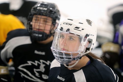 TREVOR HAGAN / WINNIPEG FREE PRESS
Manitoba Bisons' forward Jordyn Zacharias (27) during practice today, Wednesday, October 3, 2018.