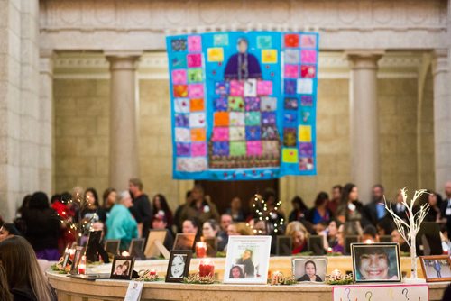 MIKAELA MACKENZIE / WINNIPEG FREE PRESS
The lives of missing and murdered indigenous women and girls are celebrated at an event at the Manitoba Legislative Building in Winnipeg on Thursday, Oct. 4, 2018.  Winnipeg Free Press 2018.