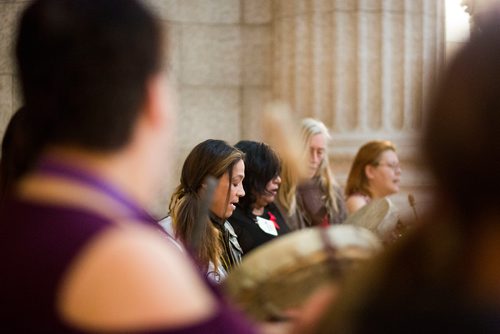 MIKAELA MACKENZIE / WINNIPEG FREE PRESS
The Dancing Spirit drum group does an opening song at an event celebrating the lives of missing and murdered indigenous women and girls at the Manitoba Legislative Building in Winnipeg on Thursday, Oct. 4, 2018.  Winnipeg Free Press 2018.