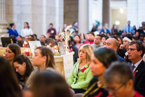 MIKAELA MACKENZIE / WINNIPEG FREE PRESS
Cathy Cox, Minister of Sport, Culture and Heritage, attends an event celebrating the lives of missing and murdered indigenous women and girls at the Manitoba Legislative Building in Winnipeg on Thursday, Oct. 4, 2018.  Winnipeg Free Press 2018.