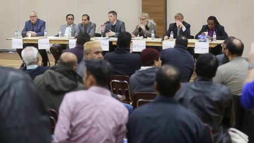 TREVOR HAGAN / WINNIPEG FREE PRESS
Mayoral debate at Winnipeg Grand Mosque on Waverley Street, Friday, October 5, 2018.