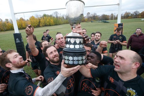 JOHN WOODS / WINNIPEG FREE PRESS
The University of Manitoba Wombats celebrate a win over the Assassins in the Manitoba Men's Rugby Division 1 Championship game at Maple Grove Rugby Park Saturday, October 6, 2018.