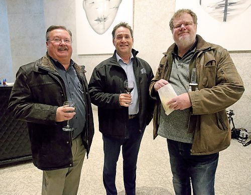 JASON HALSTEAD / WINNIPEG FREE PRESS

L-R: Carillon general manager and publisher Laurie Finley, Winnipeg Free Press CFO Dan Koshowski and Free Press columnist Doug Speirs at the Winnipeg Free Press screening of the 2016 Academy Awards best picture winner, Spotlight, at the Winnipeg Art Gallery on Oct. 3, 2018 in celebration of National Newspaper Week. (See Social Page)