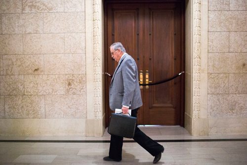 MIKAELA MACKENZIE / WINNIPEG FREE PRESS
PC MLA Cliff Graydon walks down the hall at the Manitoba Legislative Building in Winnipeg on Thursday, Oct. 11, 2018.
Winnipeg Free Press 2018.