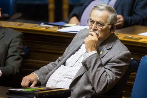 MIKAELA MACKENZIE / WINNIPEG FREE PRESS
PC MLA Cliff Graydon during question period at the Manitoba Legislative Building in Winnipeg on Thursday, Oct. 11, 2018. 
Winnipeg Free Press 2018.