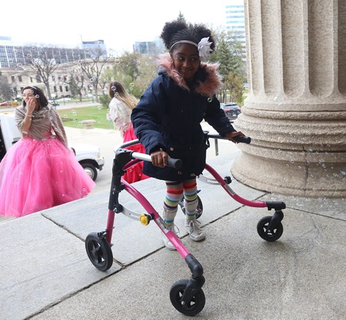 TREVOR HAGAN / WINNIPEG FREE PRESS
Brooklyn Burton, 6, at "Castle Chavella" at the Manitoba Legislative Building, as more than 100 young girls, including 70 battling life threatening or chronic illness were crowned Princess for a Day, Sunday, October 14, 2018.
