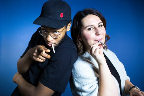 MIKAELA MACKENZIE / WINNIPEG FREE PRESS
Dillin Morgan teaches Jenn Zoratti how to roll a joint (using catnip as a substitute for cannabis) in Winnipeg on Monday, Oct. 15, 2018. 
Winnipeg Free Press 2018.