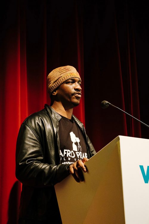 CALVIN LEE JOSEPH / SUPPLIED

Ben Williams (Winnipeg Film Group executive director) speaks at the West Broadway Youth Outreach (WBYO) third annual WBYO Dreams Film Festival at the Winnipeg Art Gallery on Sept. 21, 2018. (See Social Page)