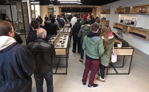 MIKE DEAL / WINNIPEG FREE PRESS
Customers fill the Tweed store on Regent for a chance to be some of the first in Winnipeg to be able to purchase recreational cannabis legally now that the laws have been changed. 
181017 - Wednesday, October 17, 2018.